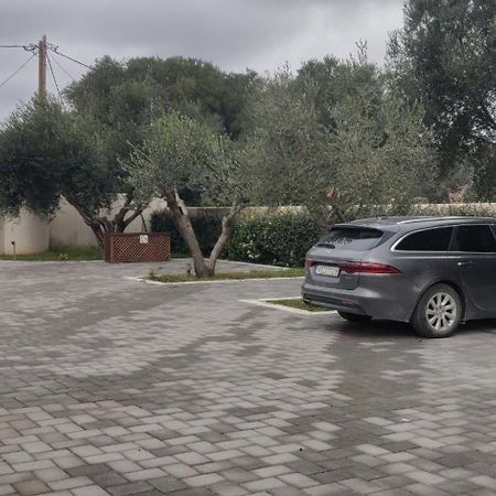 Villa LAOURA Svoronata Esterno foto